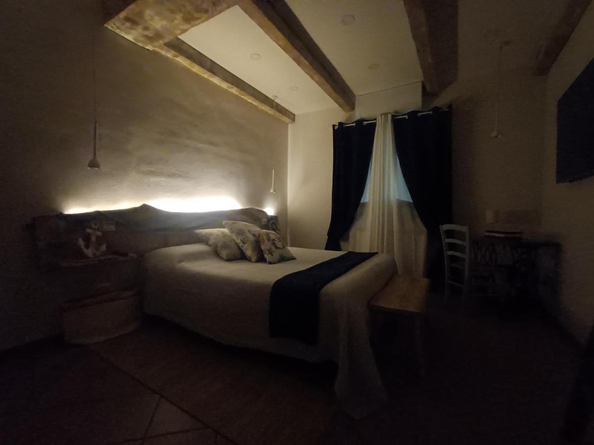 Chez Luis Apartment Imperia Luaran gambar