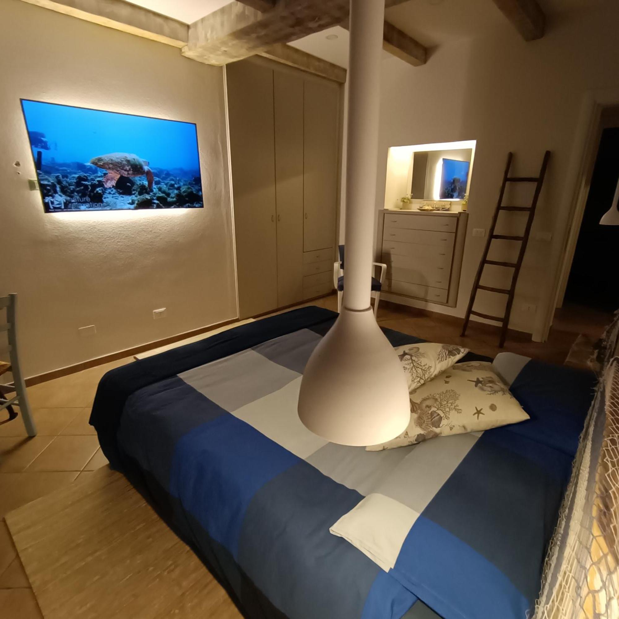 Chez Luis Apartment Imperia Bilik gambar